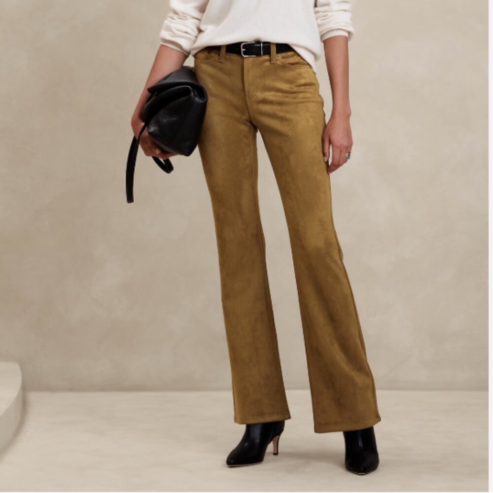 Banana Republic Vegan Horse-Hair Low-Rise Bootcut Pants in Camel 26/2